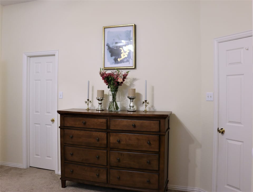 Master Bedroom & Drawers  