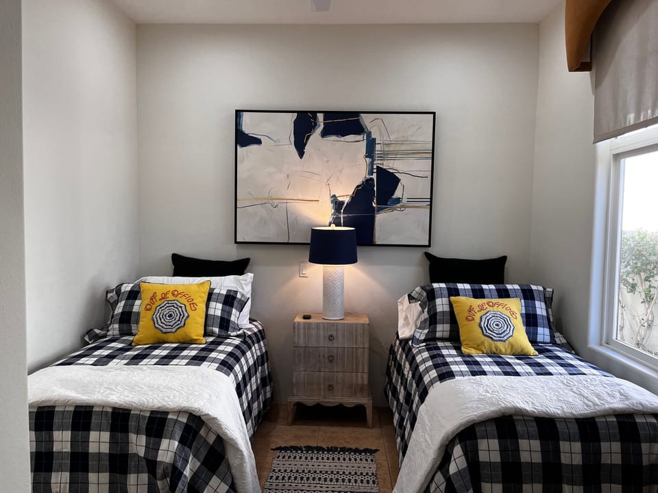 Casitas twin room