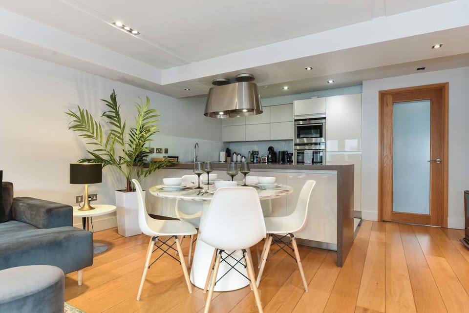Superior Apartment | In-room dining