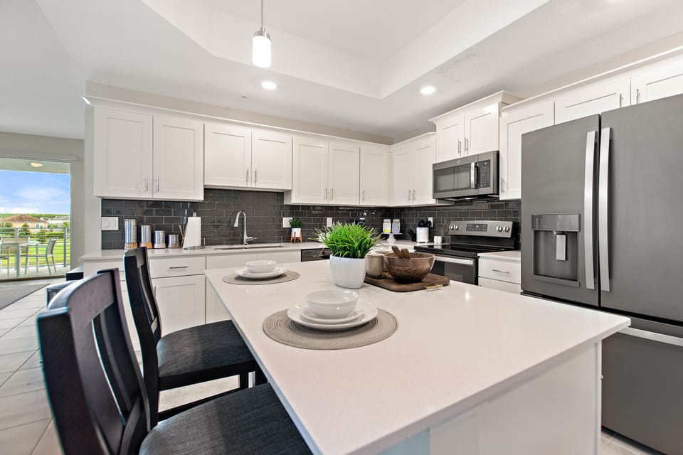 Ample space to prepare homecooked meals
