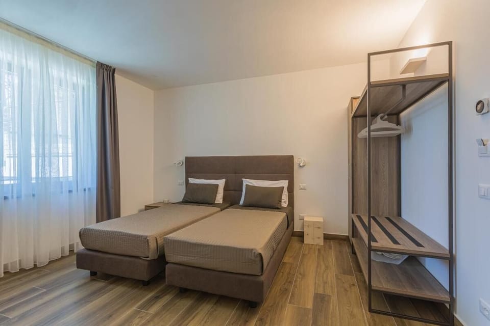 Room, 1 Bedroom, Balcony, Garden View | 1 bedroom