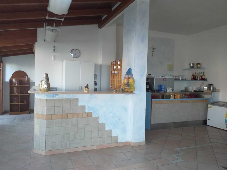 Room, 1 Bedroom, Accessible, Smoking | Interior