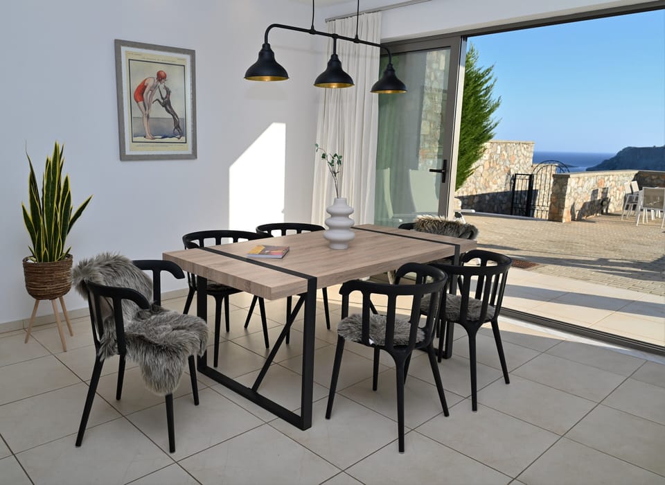 Dining Room with Sliding Doors to Patio