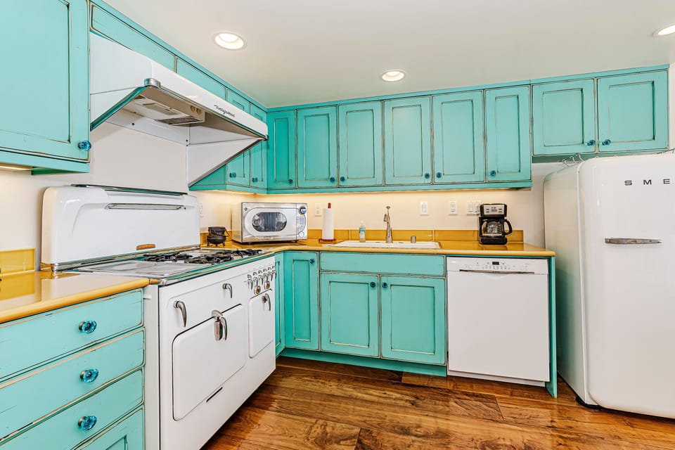 Cook an amazing meal in this kitchen - Cook an amazing meal in this kitchen