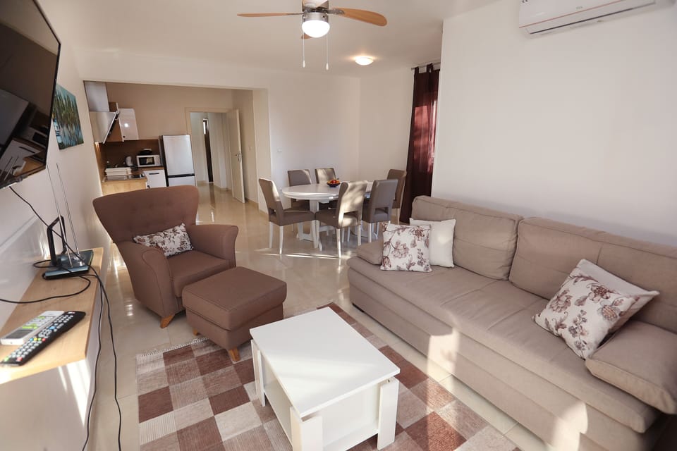 Apartment | Living room