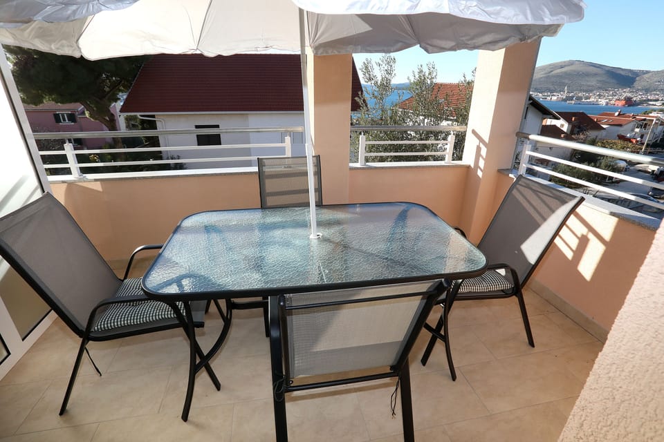 Apartment | Balcony