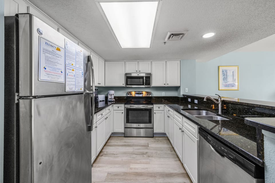 All modern appliance to make meal preparation a breeze.