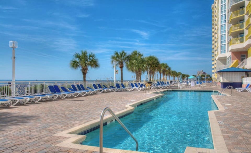Check out the size of this sparkling oceanfront pool!
