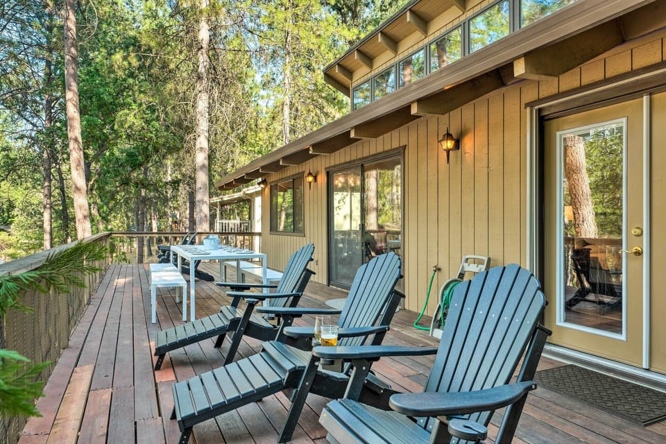 Upper Deck | Adirondack Chairs