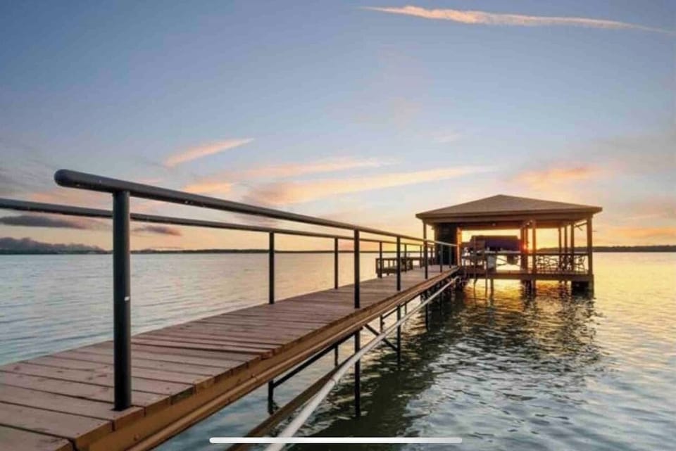 Huge dock that's great for fishing, swimming, and boating!!