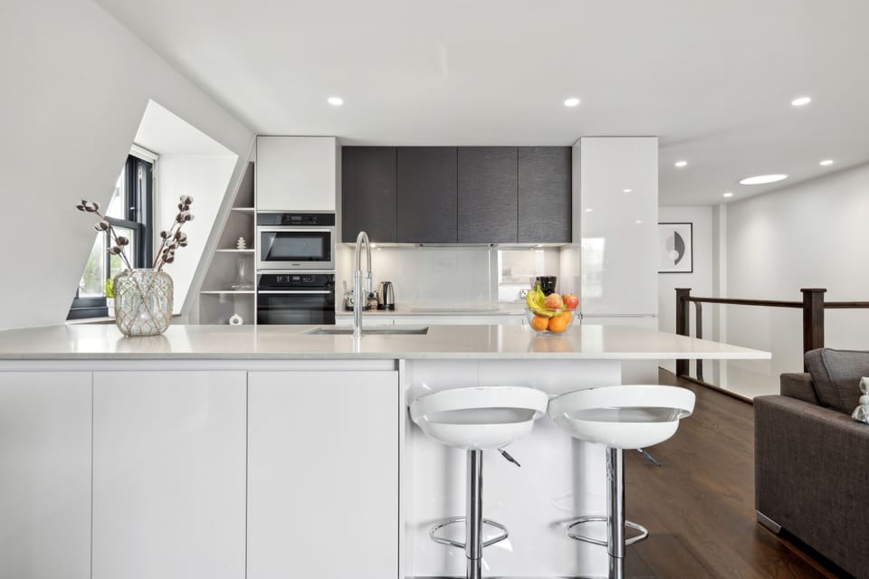 Exclusive Apartment, 2 Bedrooms, Non Smoking, Terrace | Private kitchen | Full-size fridge, microwave, oven, stovetop
