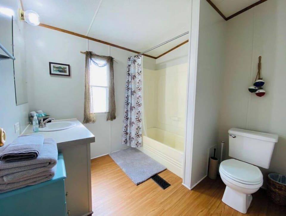 Bathroom 1 with tub & shower
