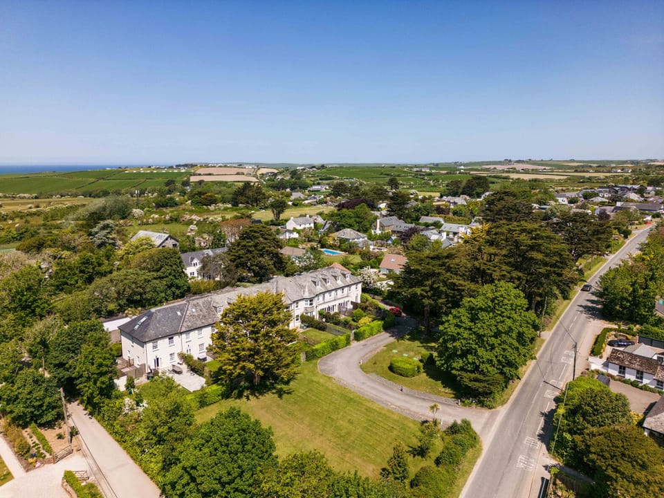 Cottage | Aerial view
