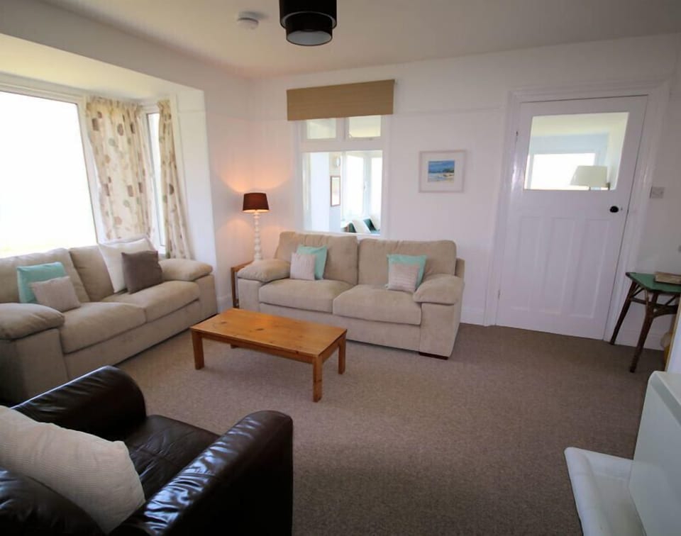 Cottage | Living room