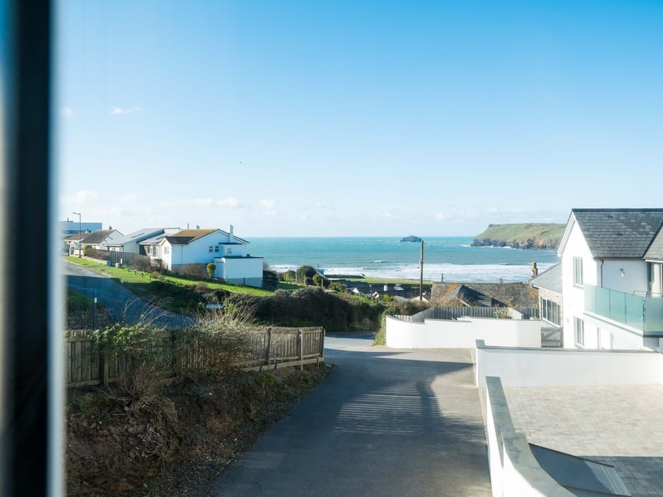 Cottage | Property grounds