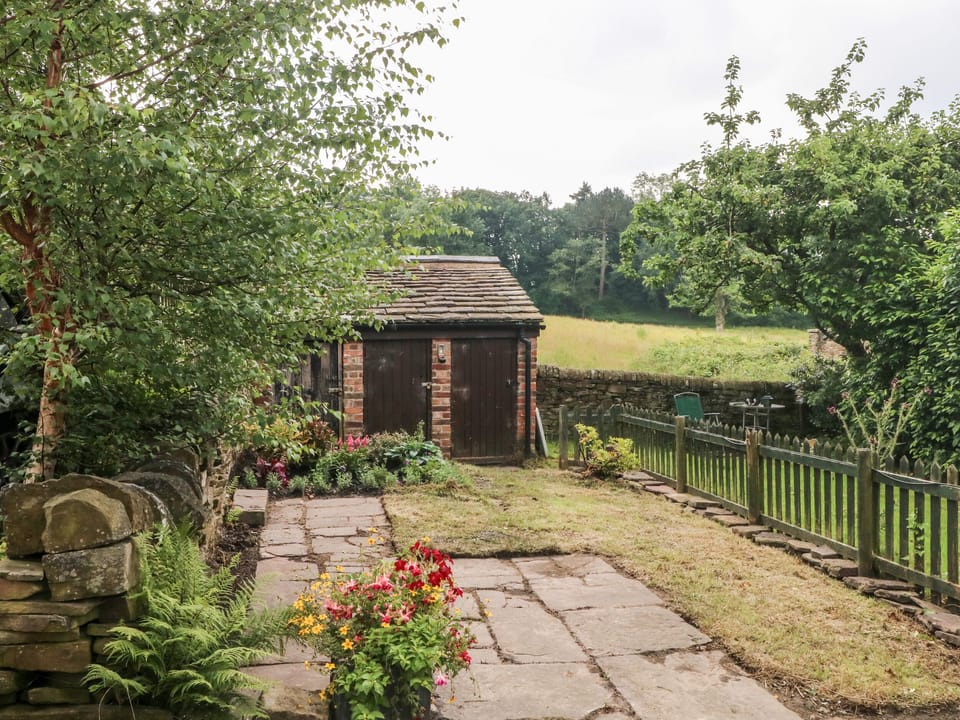 Cottage | Interior
