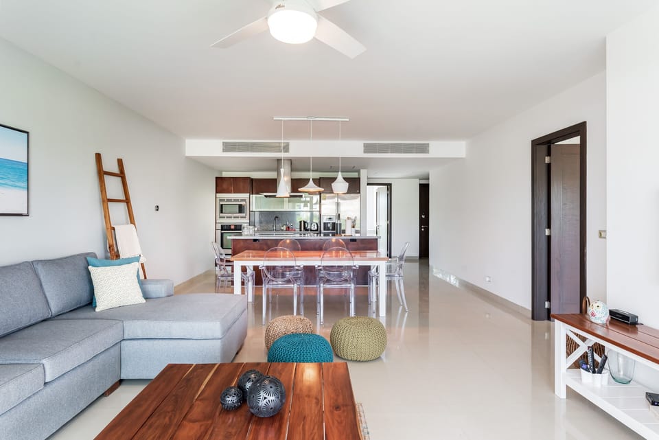 Flooring, Floor, Hardwood, Living Room, Room