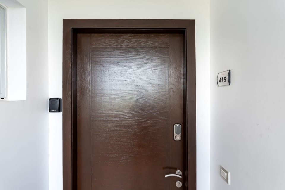 Door, Sliding Door, Floor, Folding Door