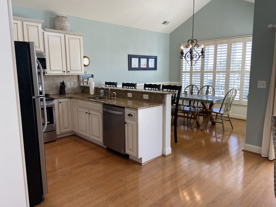 Kitchen and dining area