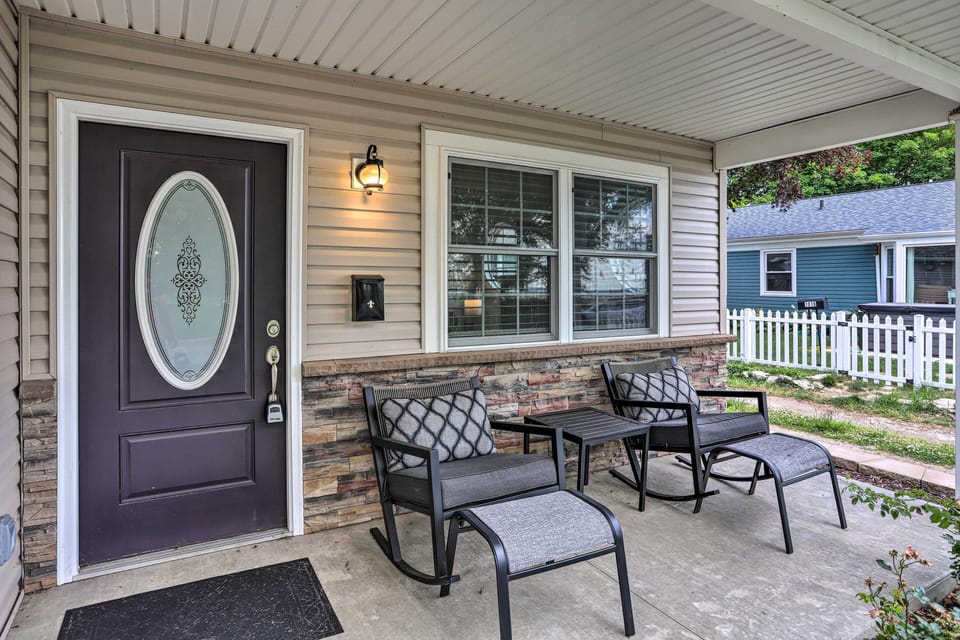 Covered Front Porch