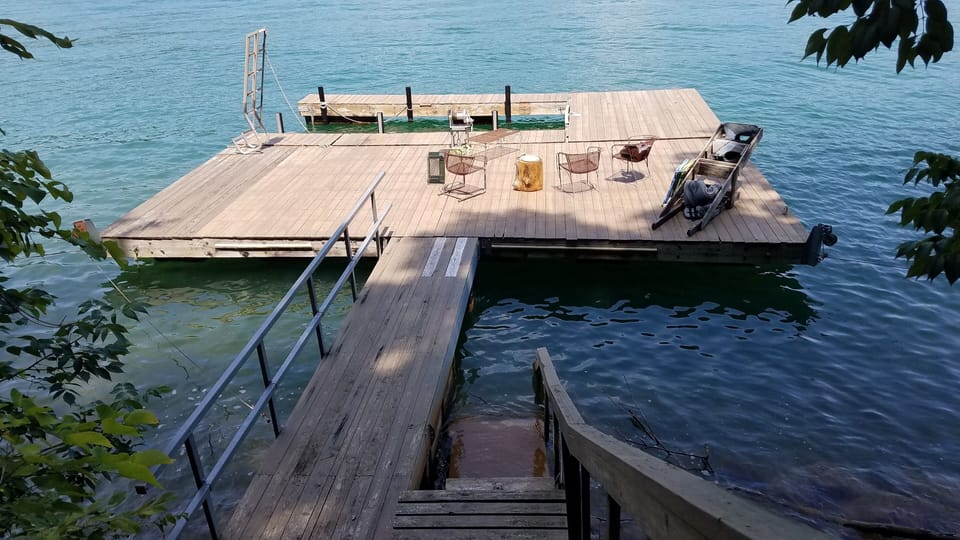 32'x32' dock