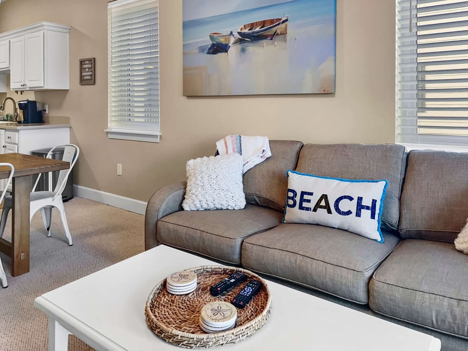 Cable and wifi in the condo