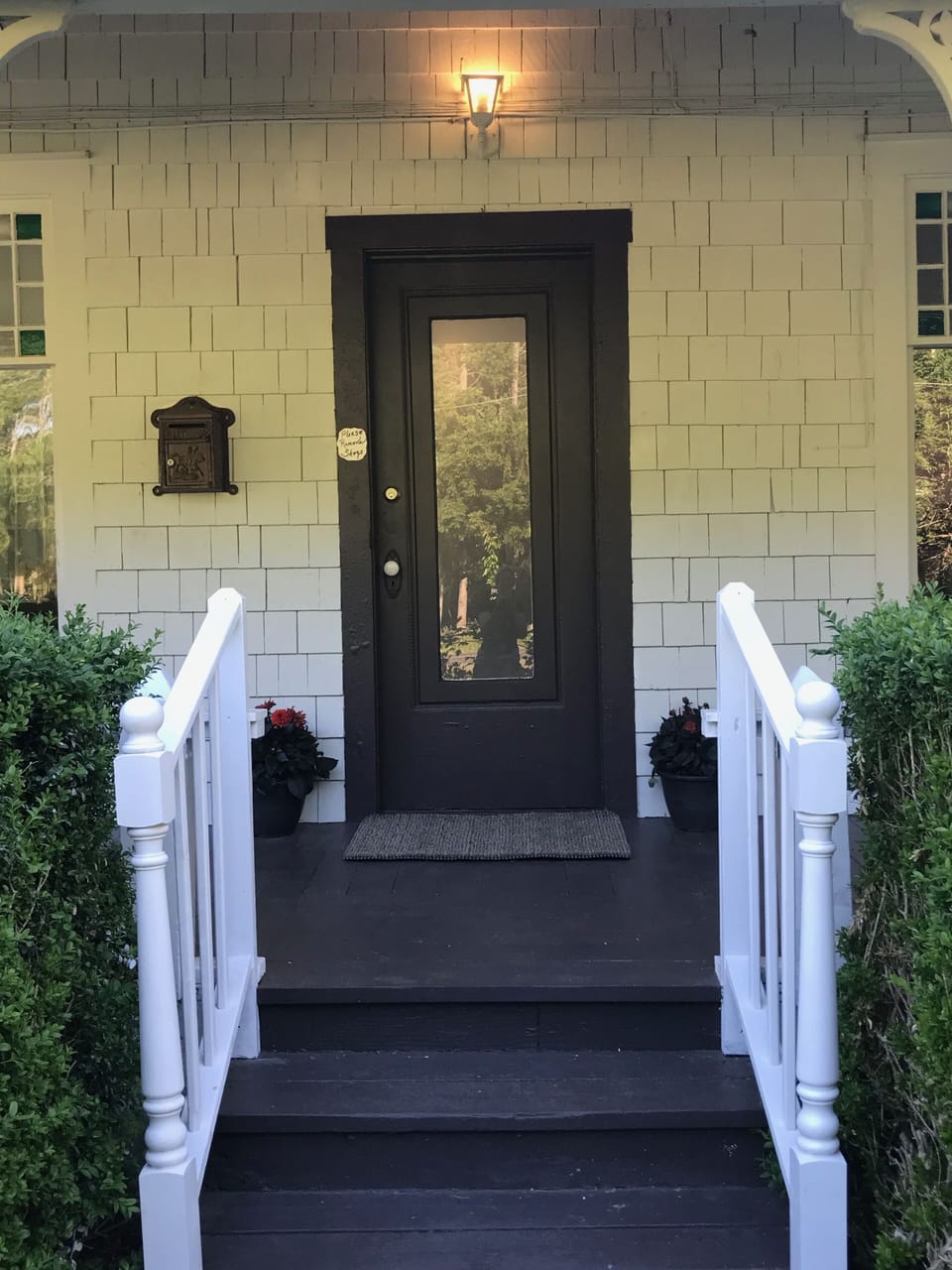 Welcome to the Farmhouse. The door code is the last 4 of your phone #.
