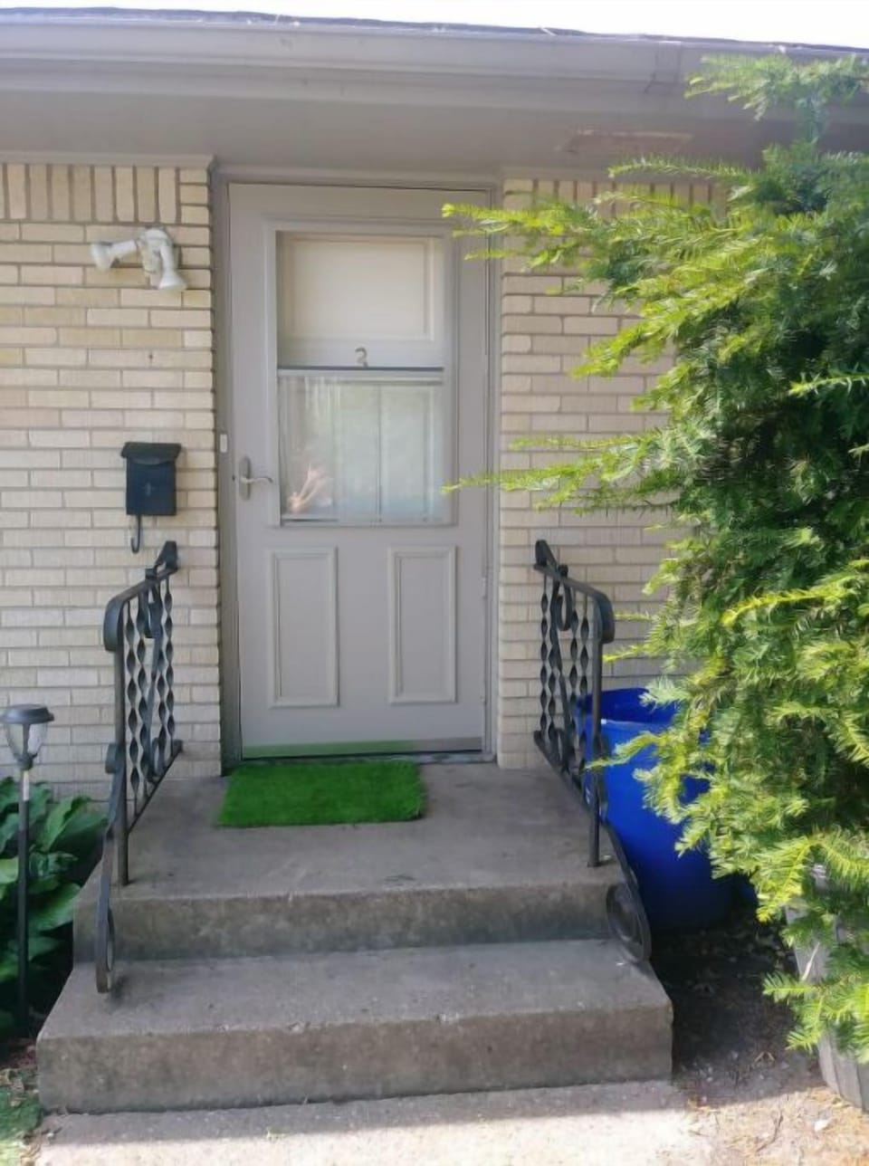 front door, motion detector lights