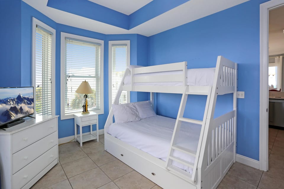 House, Multiple Beds (Cape Destiny) | 4 bedrooms, individually decorated, individually furnished