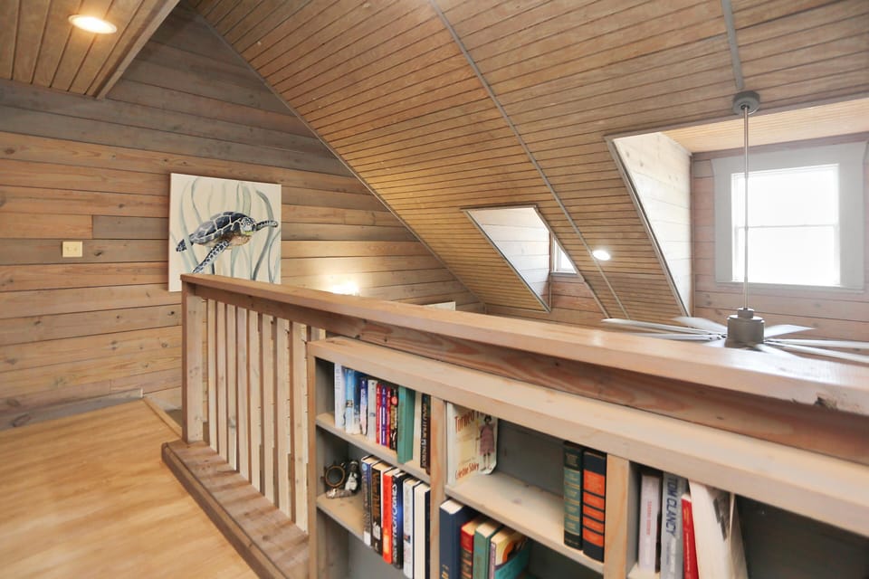 House, Multiple Beds (Coastawhile) | Interior