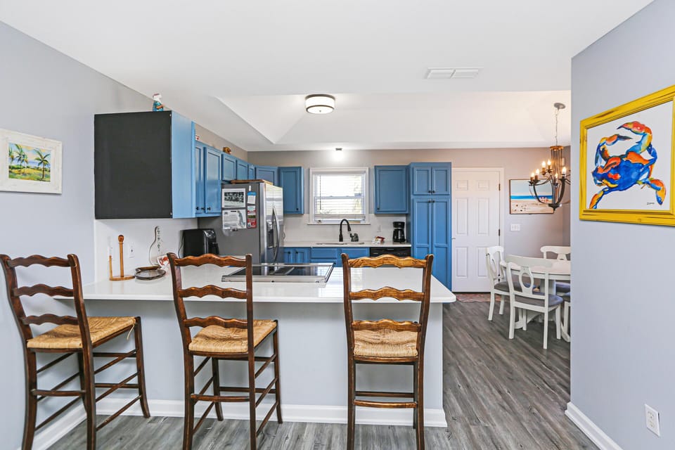 House, Multiple Beds (Flamingo Roost) | Private kitchen