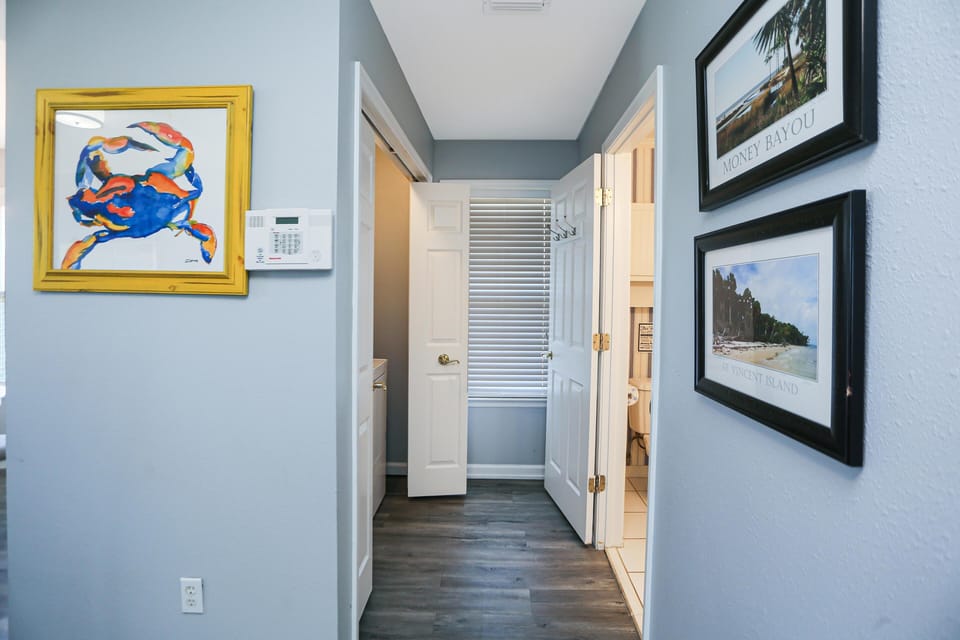 House, Multiple Beds (Flamingo Roost) | Interior
