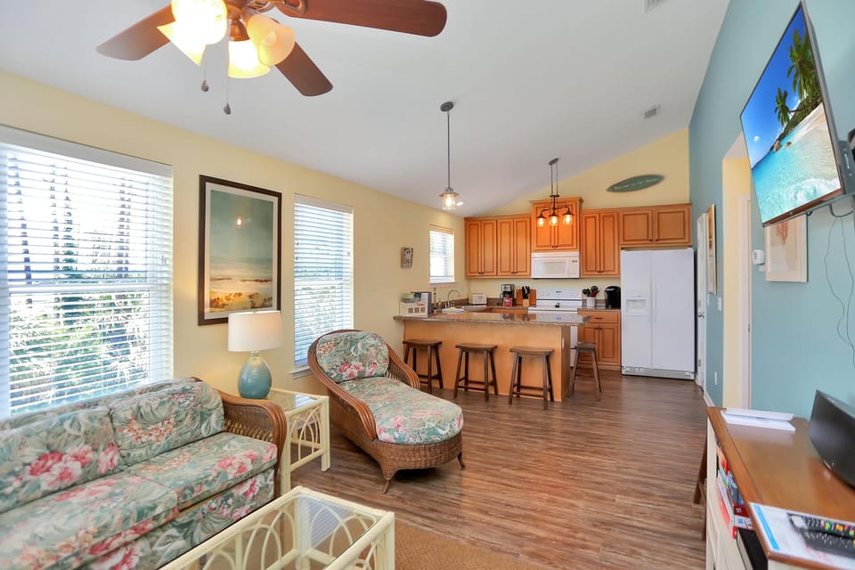 House, Multiple Beds, Beach View (Sweet Destiny) | Living area