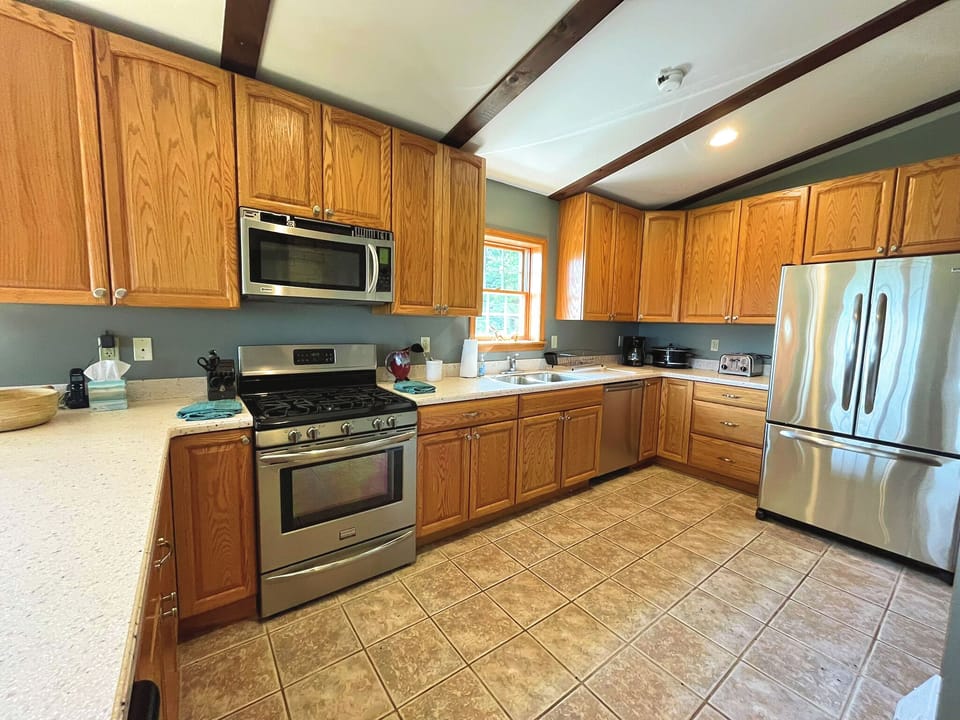 Elevation Vacation Rentals - Sunrise 1 - Great Room (6)