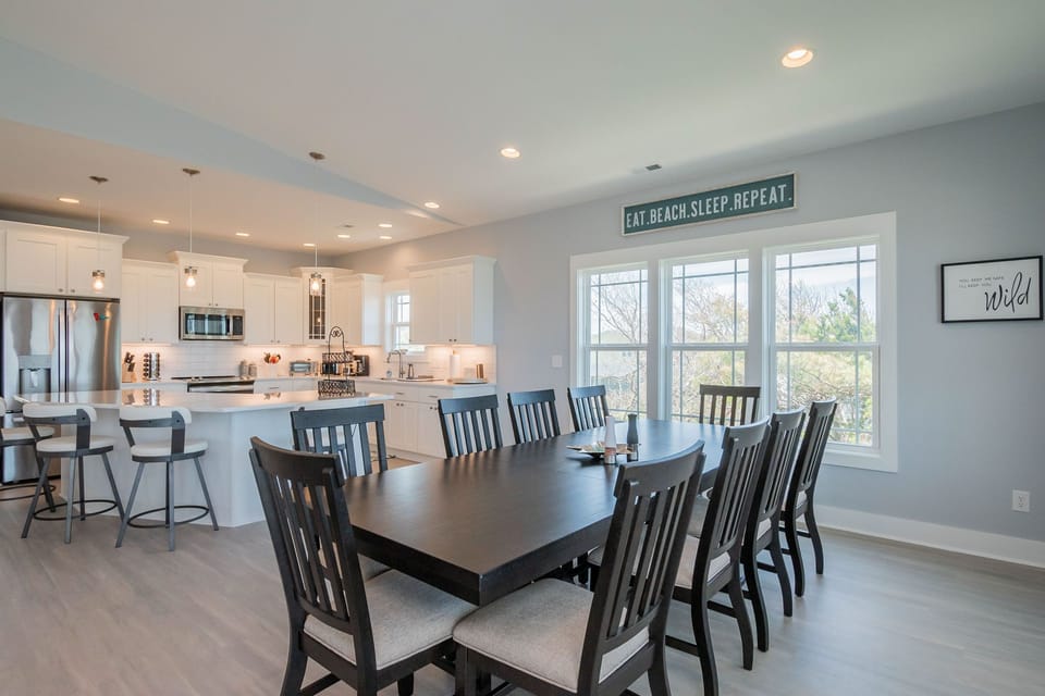 Dining Area - 2nd Level Southeast