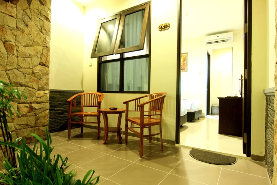 Superior Pool View "Free one way airport transfer" | Terrace/patio