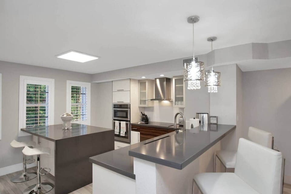 Well appointed Kitchen with seating for 4 people.