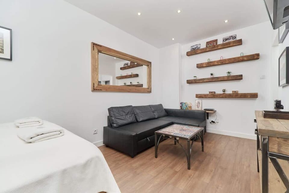 Unwind on the comfortable sofa that can be converted into double bed.