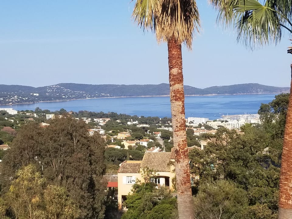 Beach/ocean view
