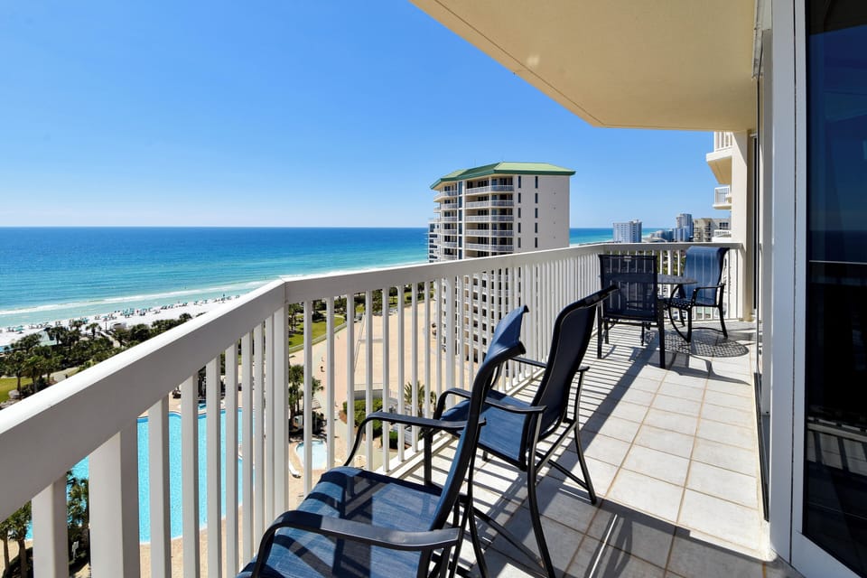 Silver Shells St. Croix 1102 - Balcony Seating