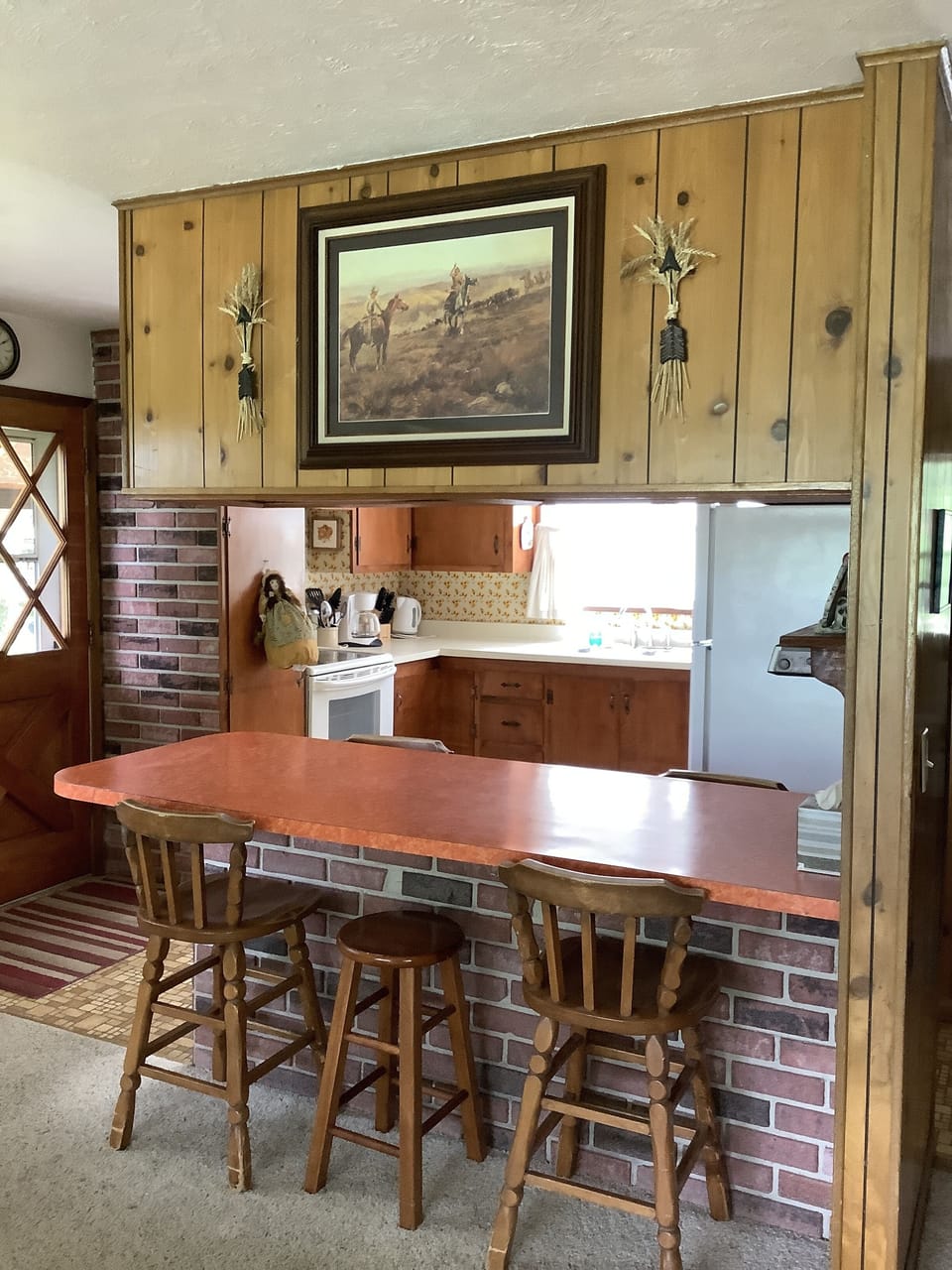 A breakfast bar for those quick meals before you head out on the trail