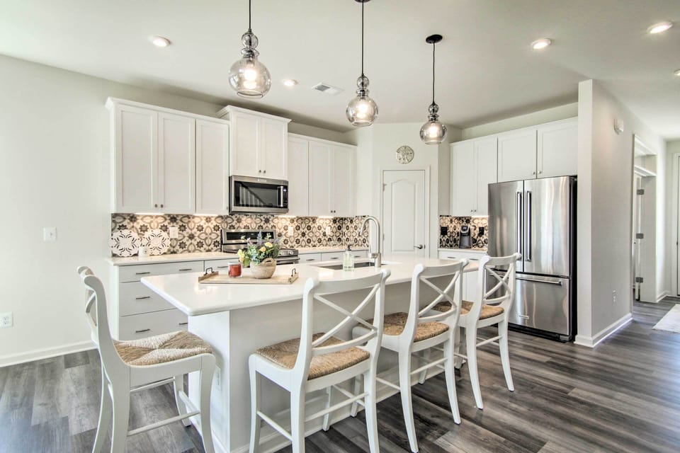 Kitchen | 1st Floor | Keurig Coffee Maker | Dishwasher