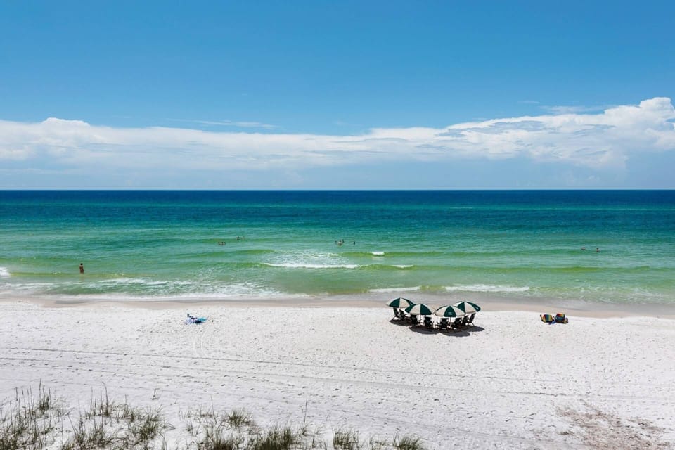 With views from this balcony like this, you may never want to leave it