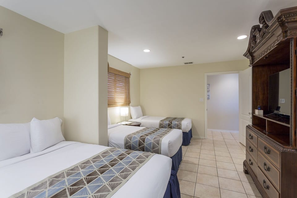 Your guests can enjoy a nice movie as they head off to sleep. 