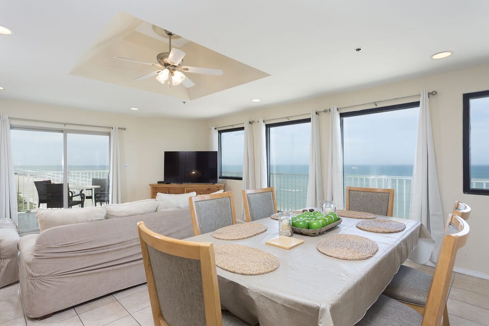 Enjoy the view from your dining area. 