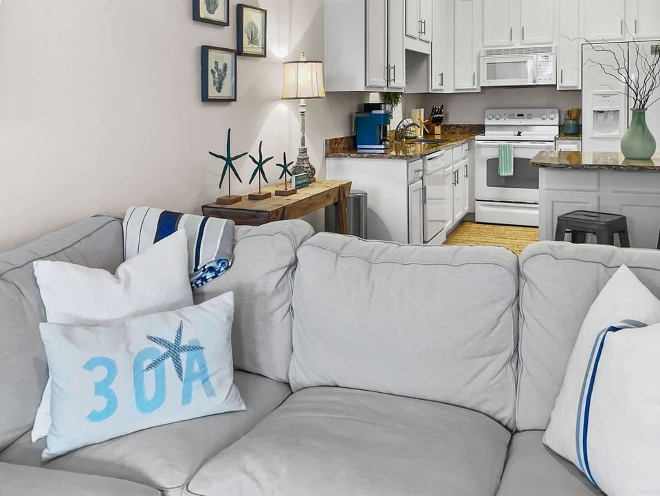 Beachy decor throughout
