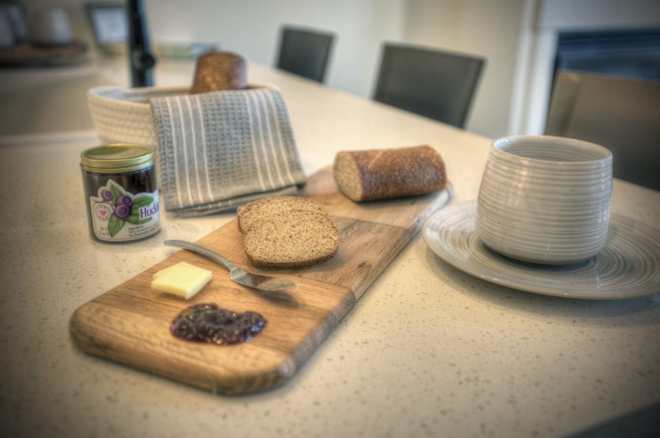 Carpenter Cottage provides all the necessities for a memorable family getaway!