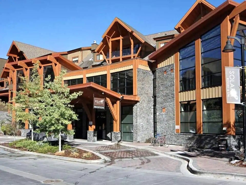 Front desk Bow building 

