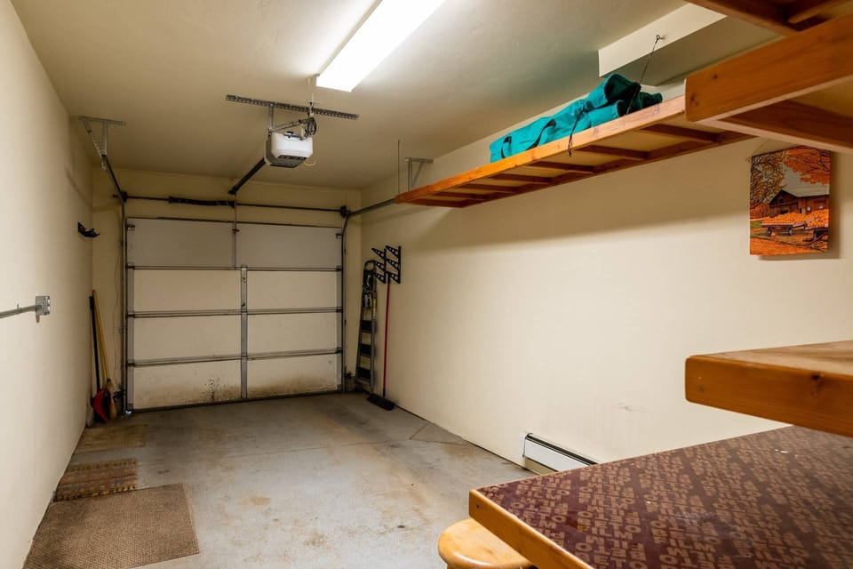 From skis and snowboards to mountain bikes and hiking boots, there’s plenty of room to store your adventure kit securely.