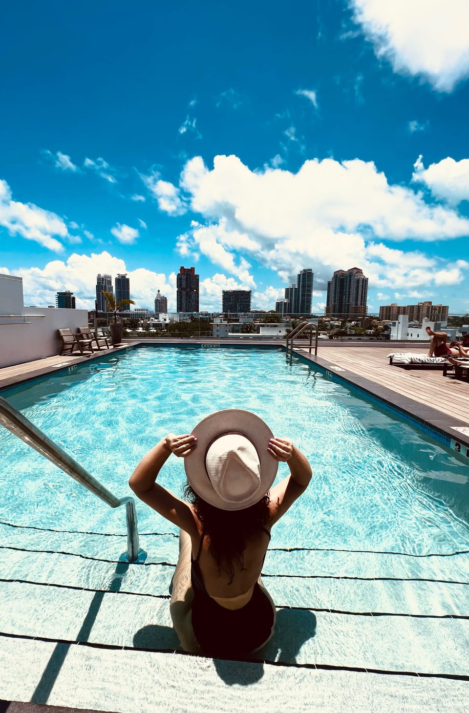 Outdoor pool, sun loungers